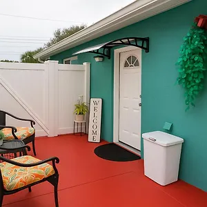 Apartment Castle In Near Airport And Busch Gardens, Tampa